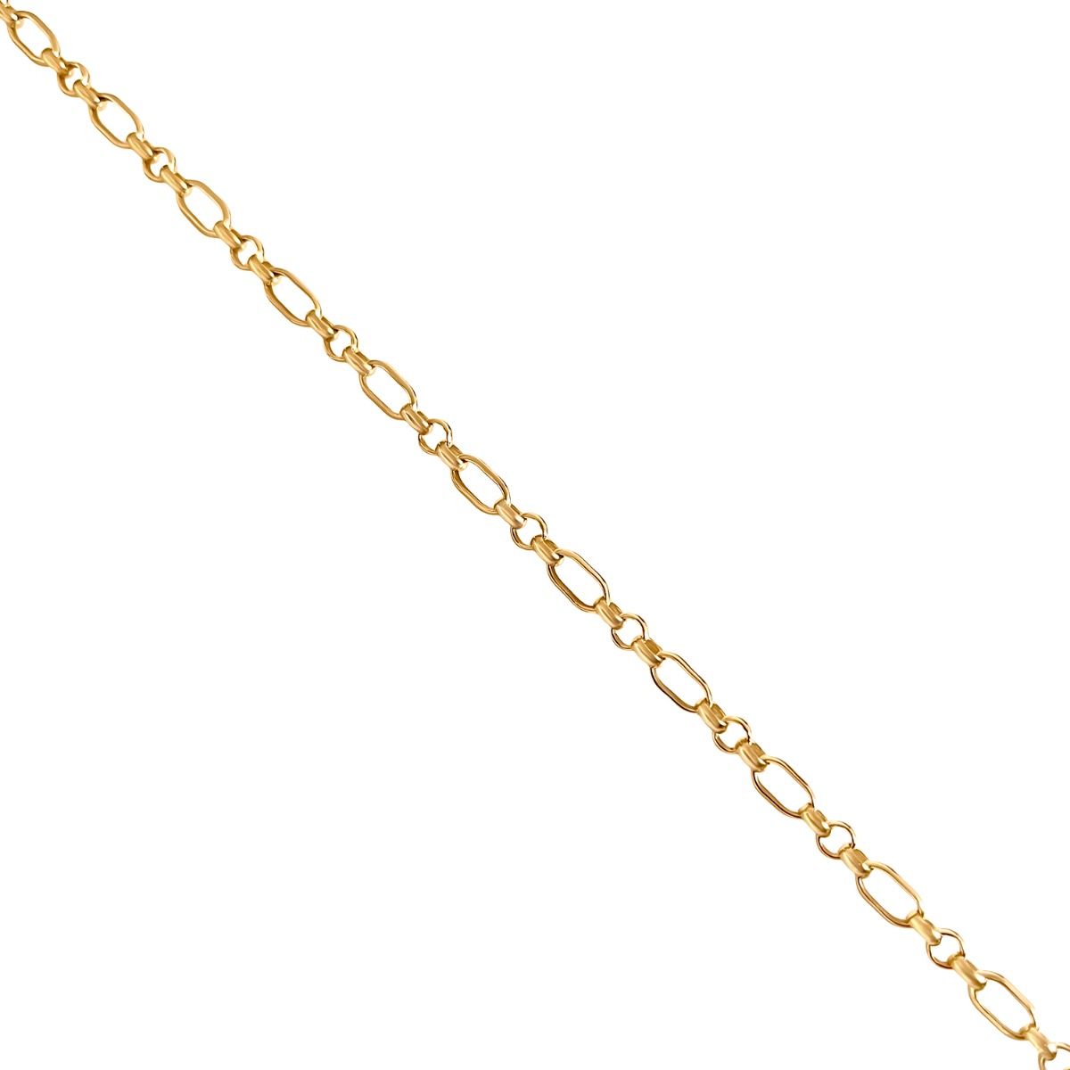 Kaiya Oval Link Chain in Gold