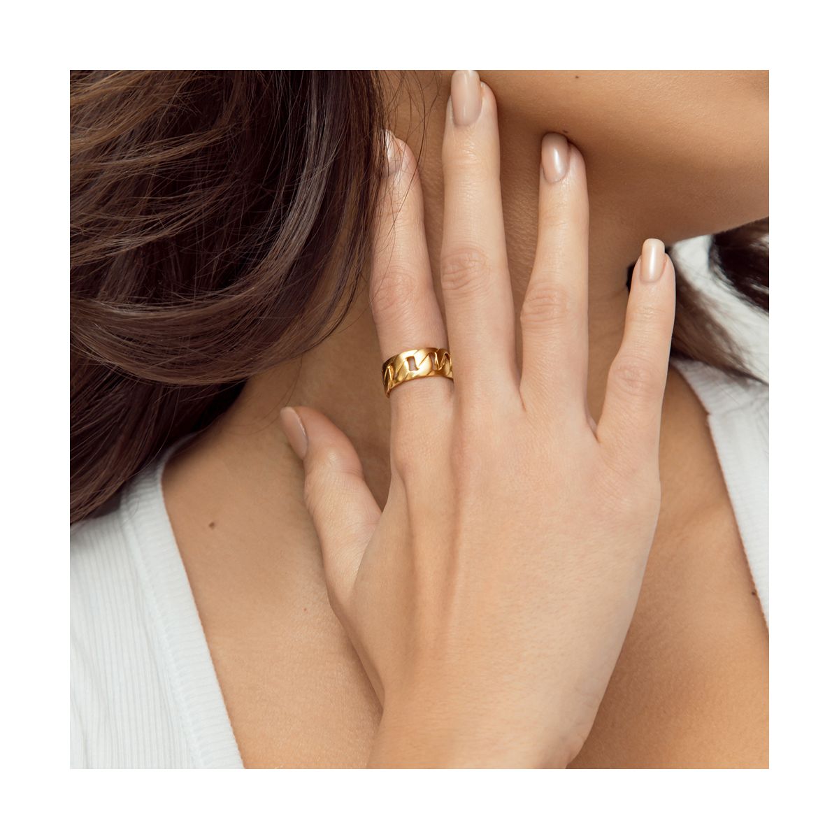 Tracey Curb Link Ring in Gold